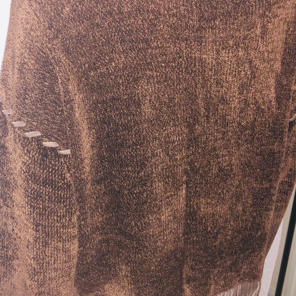 Brown Velour Sweater With Fringe Size Medium - Picture 6 of 6